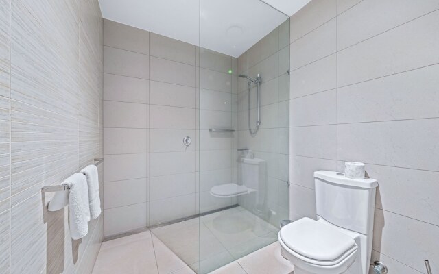 86 Whisper Bay Resort