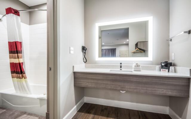 Red Roof Inn Baytown