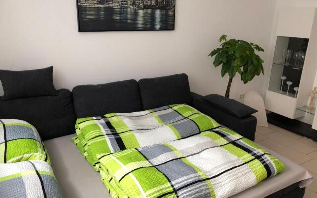 Ferienwohnung Holiday Home mit Netflix