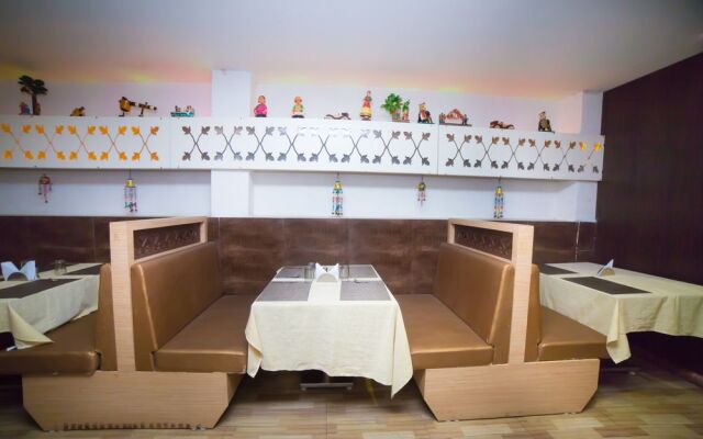 OYO 1774 Hotel Keerthi's Anupama