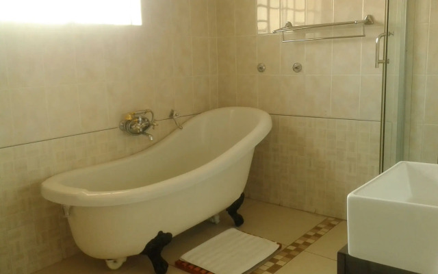 Comfort Palace Guest House Francistown