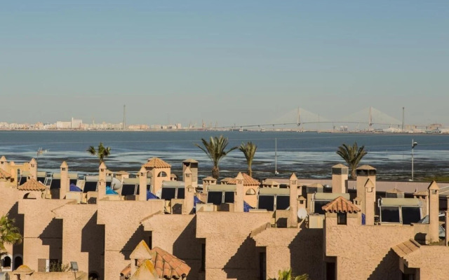 Apartamentos Turísticos Bahía Sur
