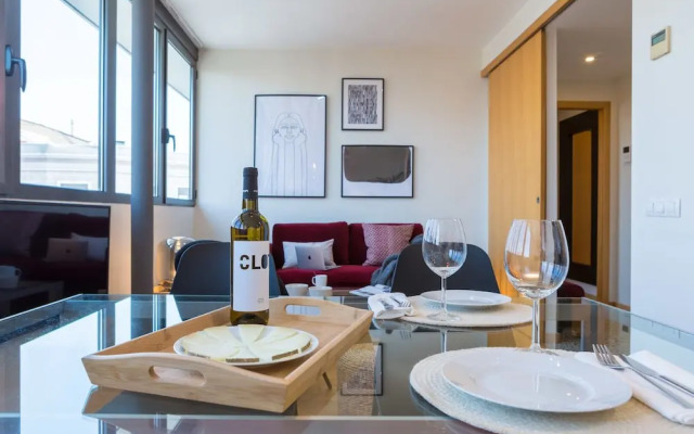 Luxe Suites Apartments