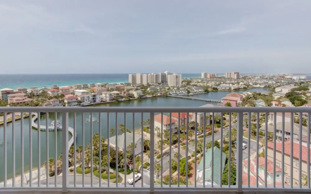 The Terrace at Pelican Beach 1401