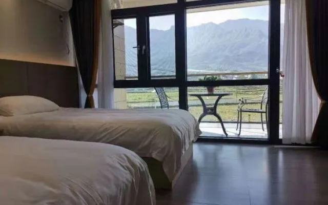 Wugong Mountain Yunlin Pavilion B & B