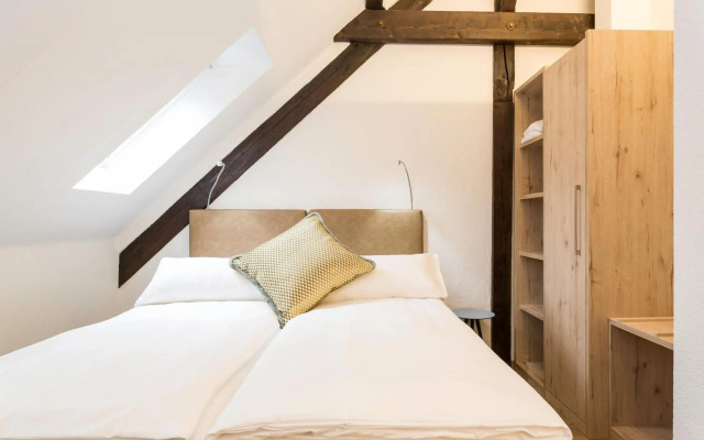 PLATZHIRSCH ZÜRICH - Downtown Boutique Hotel & Sushi Lounge