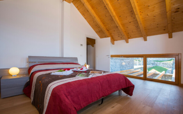 Paradiso del Lago T4