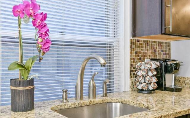 Spacious 2br/1ba Beacon Hill Apt Near MGH