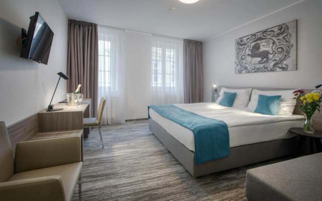 Hotel Pav