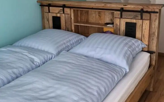 Holiday Home Pippa Comfortable Holiday Residence