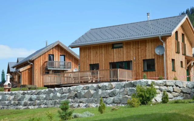 Wooden Chalet in Hohentauern With Sauna