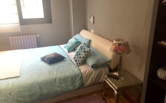 Apartment With 2 Bedrooms In Gijon, With Wifi