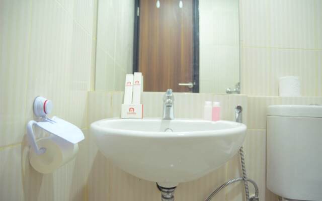Simply Studio Room @annora Living Apartment Tangerang By Travelio