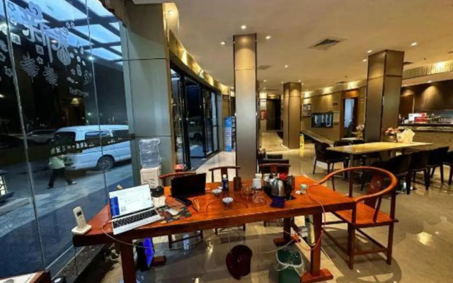 Weston Hotel