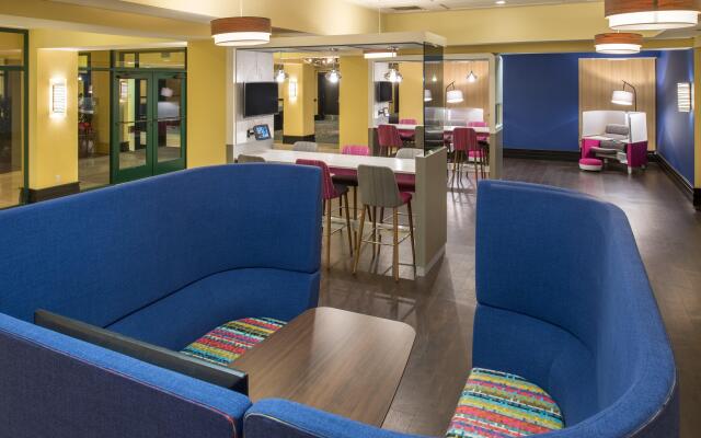 Crowne Plaza Cabana, Palo Alto by IHG