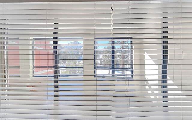 Two Bedroom Units at 1849 Condos With 3 Hot Tubs & Slopeside