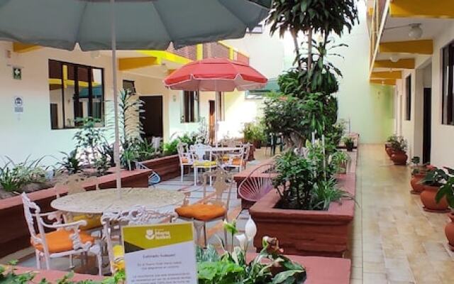 Hotel Nuevo María Isabel