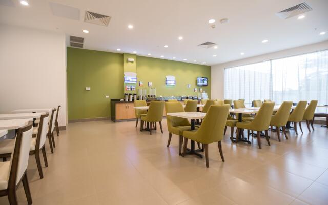 Holiday Inn Express Managua, an IHG Hotel