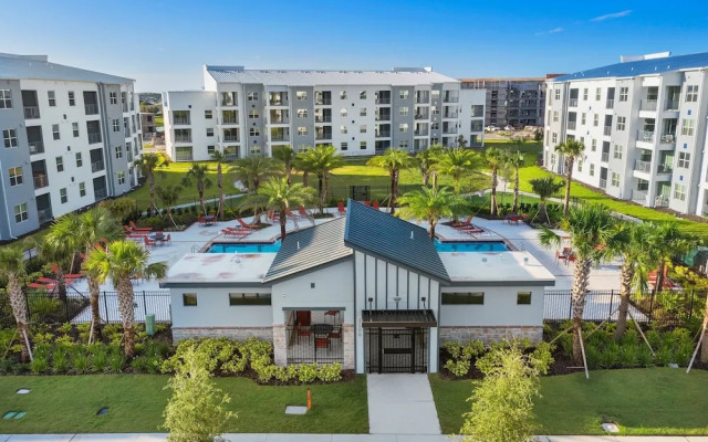 Storey Lake Sweet 2br Home 3121