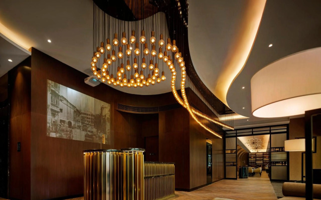 Hotel Stripes Kuala Lumpur, Autograph Collection