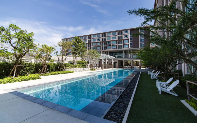 First Choice Suites By The Sea