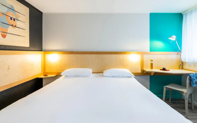 Greet Hotel Angouleme