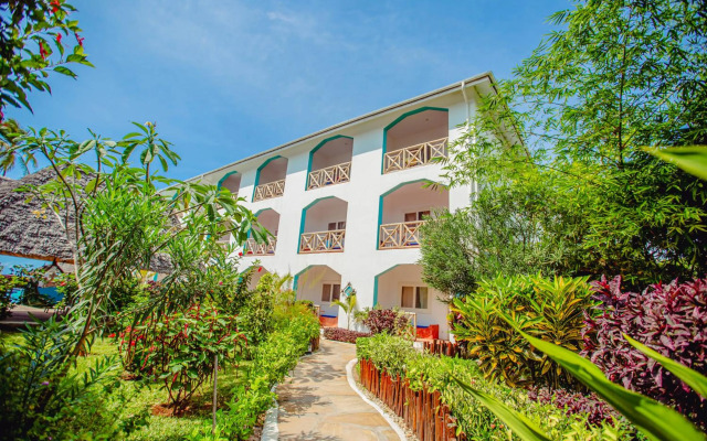 AHG Sun Bay Mlilile Beach Hotel