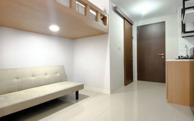 Restful And Well Designed Studio Transpark Juanda Bekasi Timur Apartment