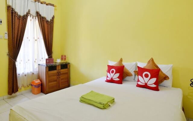 ZEN Rooms Daranindra Borobudur