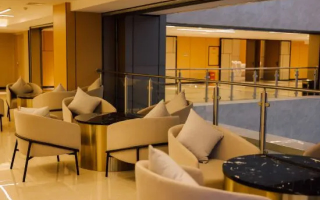 Neijiang International Hotel（Sports Center store）