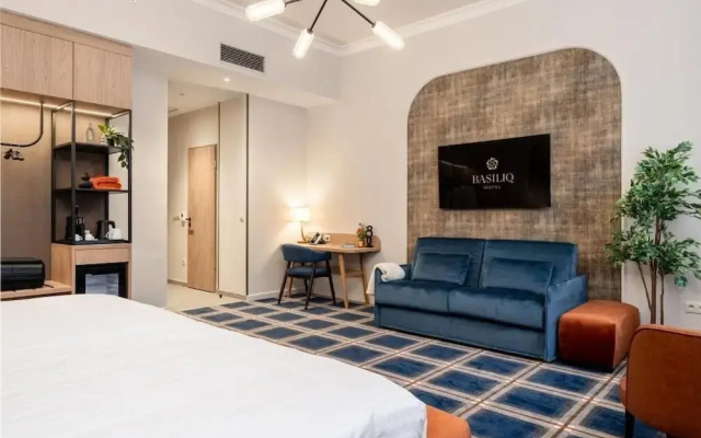 Basiliq Hotel