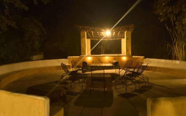 Taal Tiger Retreat