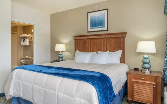 Port of Kimberling Marina & Resort