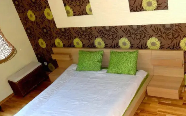 Króla Jana Top Booking