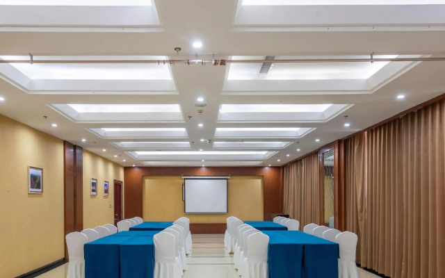 Lanhai Xihua Hotel