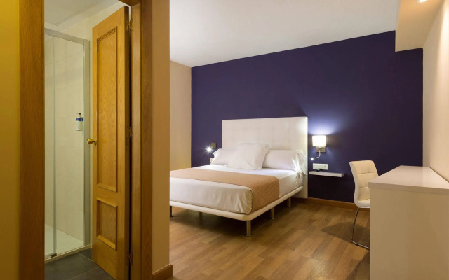 TRYP Ciudad de Alicante Hotel