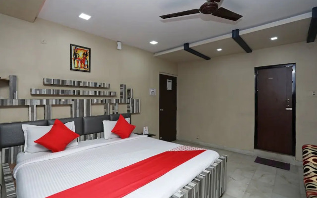 OYO 23385 The Prestige Hotel & Convention