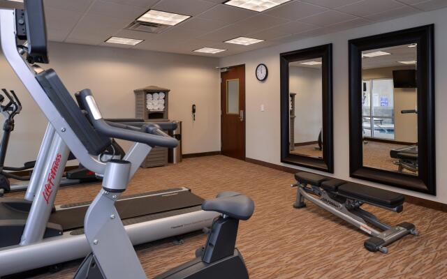 Holiday Inn Express & Suites Williams by IHG