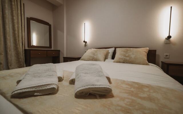 Elati Leisure -suites & apartments-