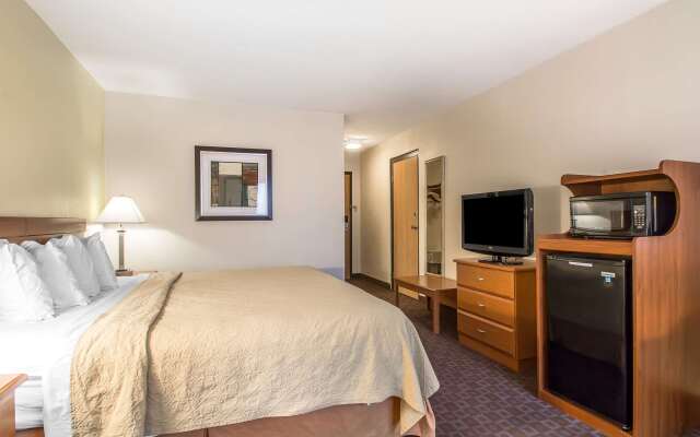 Quality Inn Morris I-80