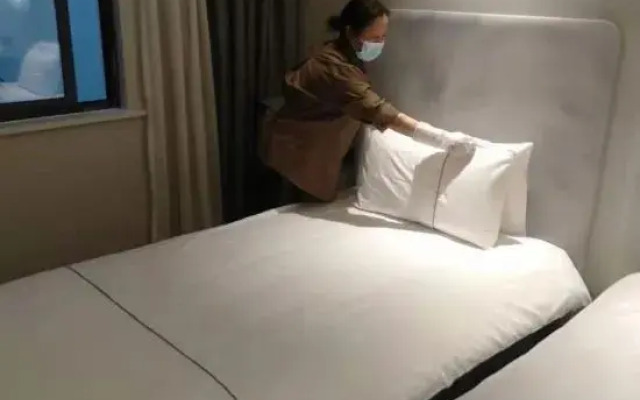 Yuxian Magnolia Garden Hotel
