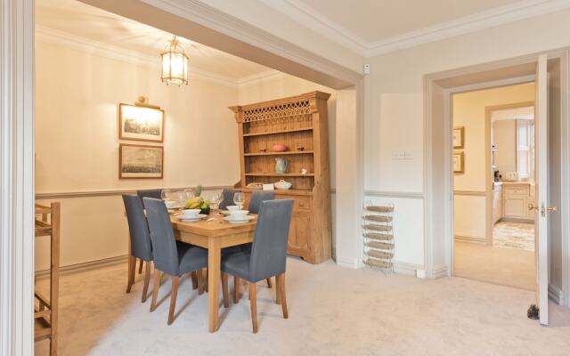 Sweet Inn - Elegant Ballsbridge