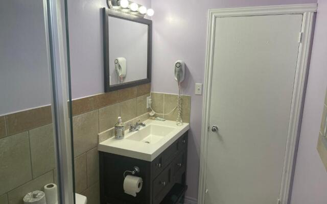 Niagara Holiday Apartment