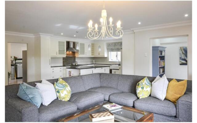 66 On Monzali 4 Star Luxury Guesthouse