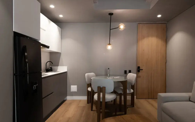 w Amazing Loft w/ Modern Balcony in Unicentro