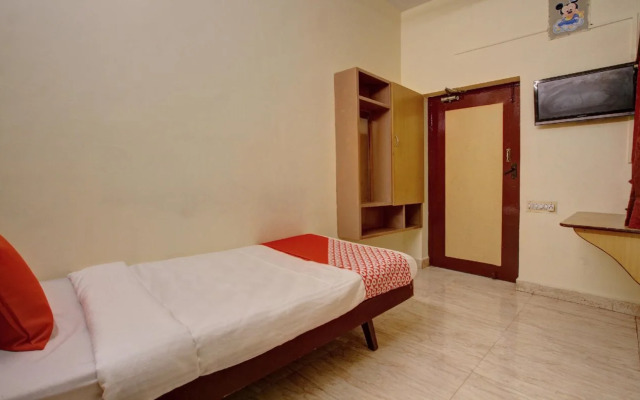 Hotel Radhakrishna by OYO Rooms