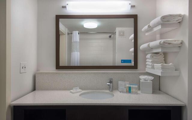 Hampton Inn Commerce