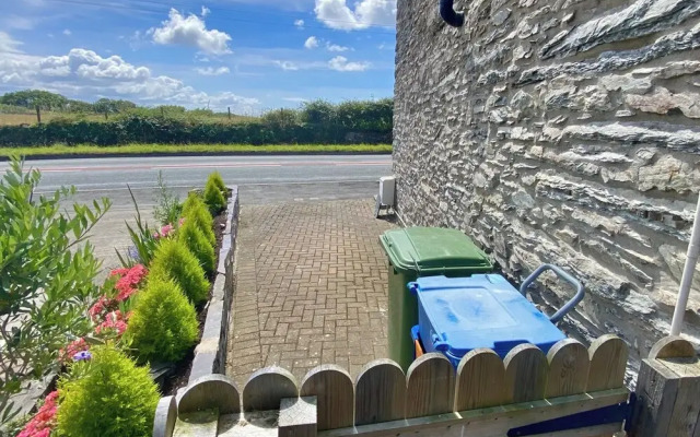 Shooting Star Cottage