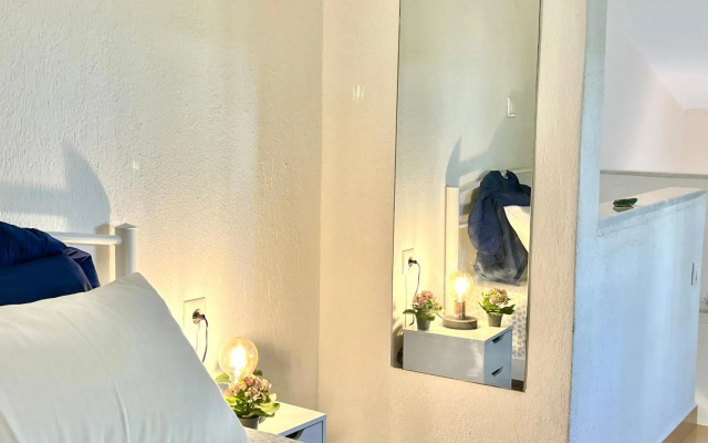 Studio Nikiti Beach