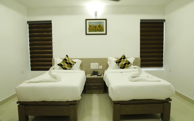 Chandra Inn